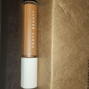 Pro filter concealer